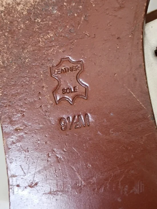 TORY BURCH Handcrafted Brown Leather Slide Sandals with Blue Embroidered Flower - Picture 9 of 12